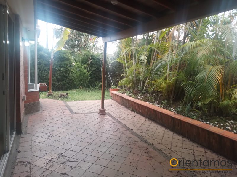 Casa disponible para la venta en Envigado el codigo es 19235 foto numero 25