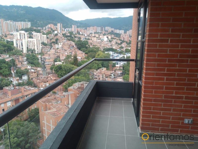 Apartamento disponible para la venta en Envigado el codigo es 19667 foto numero 11