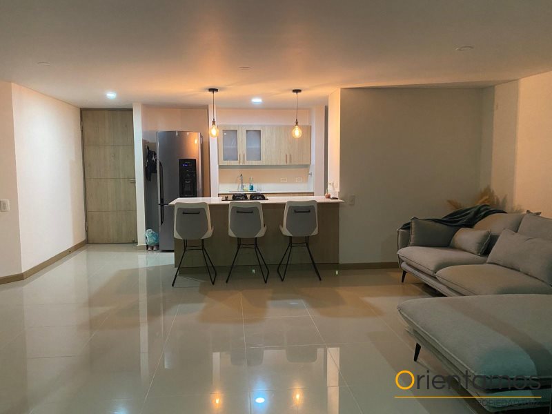 Apartamento disponible para la venta en Envigado el codigo es 19303 foto numero 8