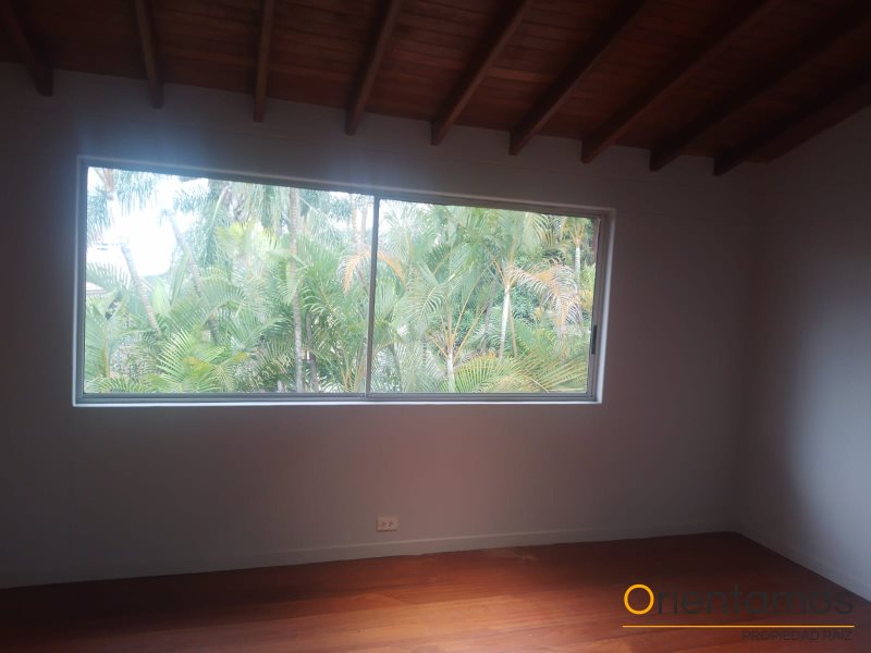 Casa disponible para la venta en Envigado el codigo es 19235 foto numero 21