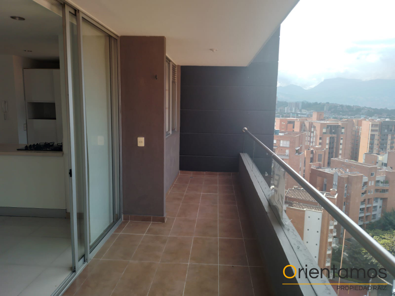 Apartamento disponible para la venta en Envigado el codigo es 18338 foto numero 24