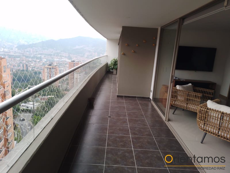 Apartamento disponible para la venta en Envigado el codigo es 19303 foto numero 17