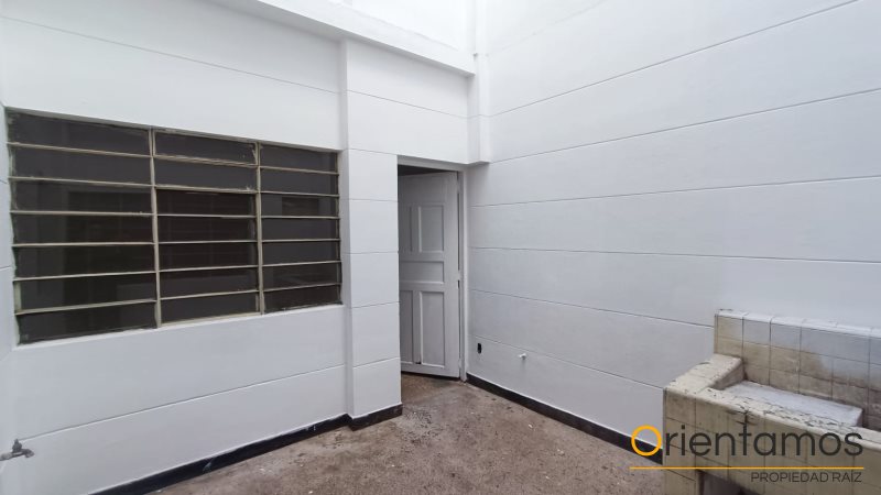 Local disponible para el arriendo en Envigado el codigo es 16467 foto numero 9