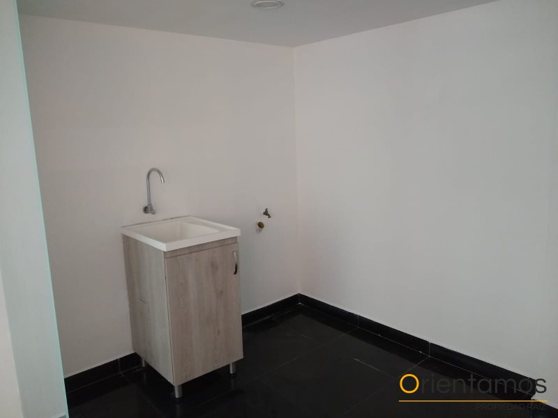 Apartamento disponible para la venta en Medellín el codigo es 18519 foto numero 9