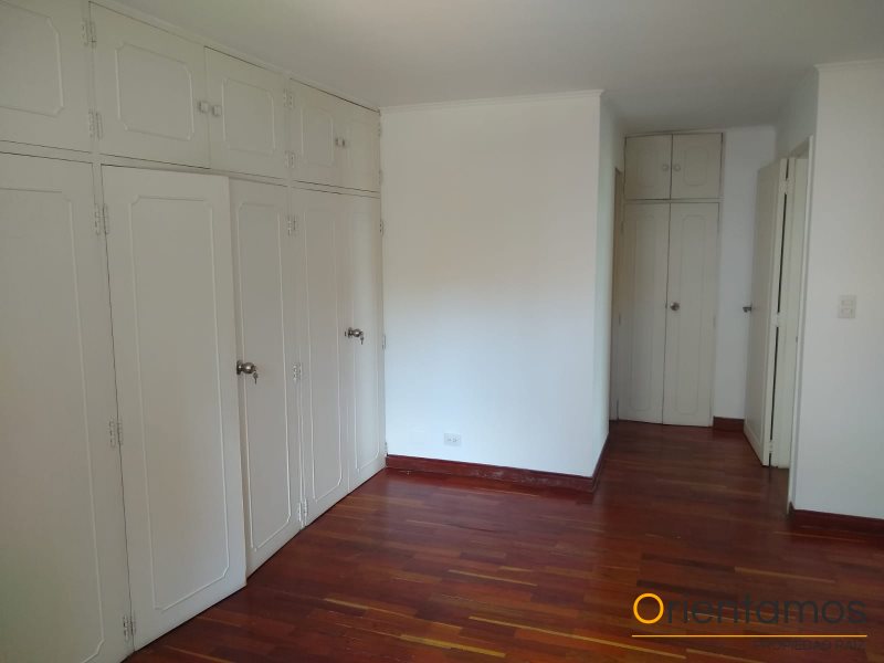 Apartamento disponible para la venta en Medellín el codigo es 18519 foto numero 14