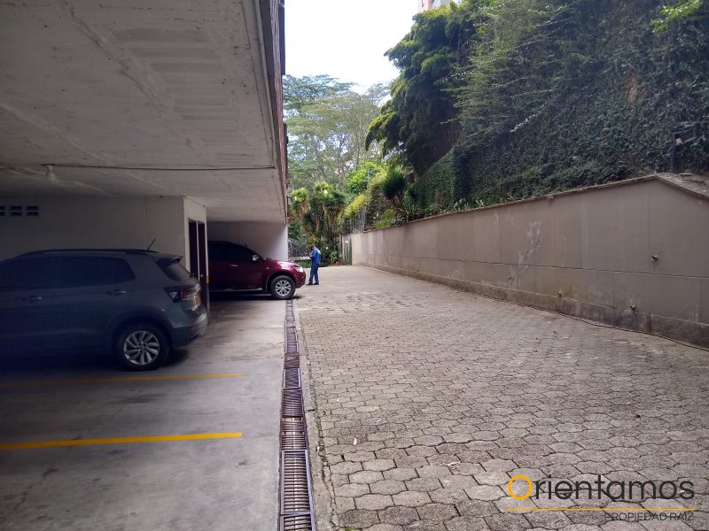 Apartamento disponible para la venta en Medellín el codigo es 18519 foto numero 22