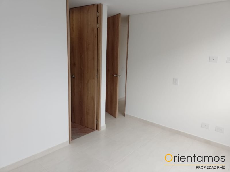 Apartamento disponible para el arriendo en Envigado el codigo es 19180 foto numero 6