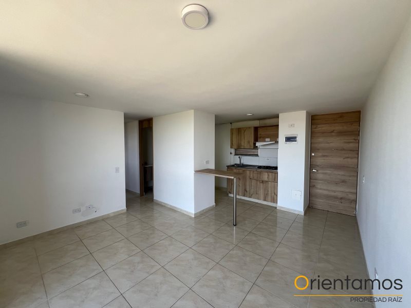 Apartamento disponible para el arriendo en Rionegro el codigo es 16930 foto numero 3